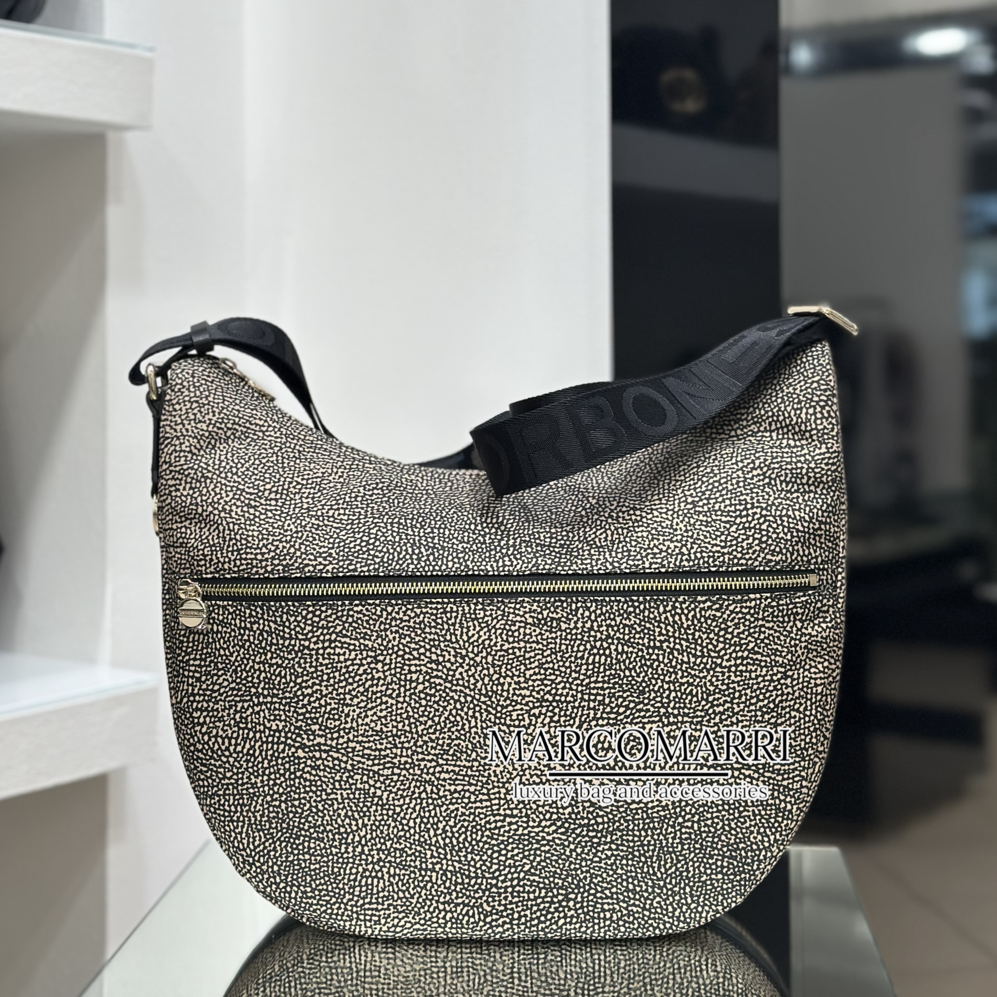 Bazaart_06660902-44DC-43CF-B424-7519A6F5588C