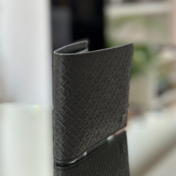 Portafoglio TH black monogram small - immagine 2
