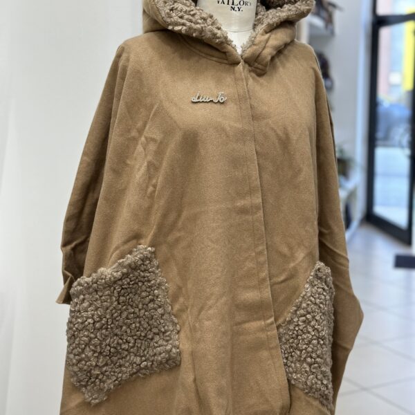 Poncho FakeFur Cappuccio Cammello - immagine 2