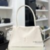 Coccinelle shopping bag coulissè medium white - immagine 3