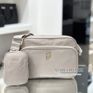 Borsa a tracolla media in nylon light grey