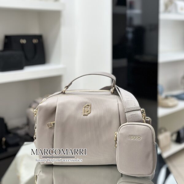 Borsa satchel in nylon light grey
