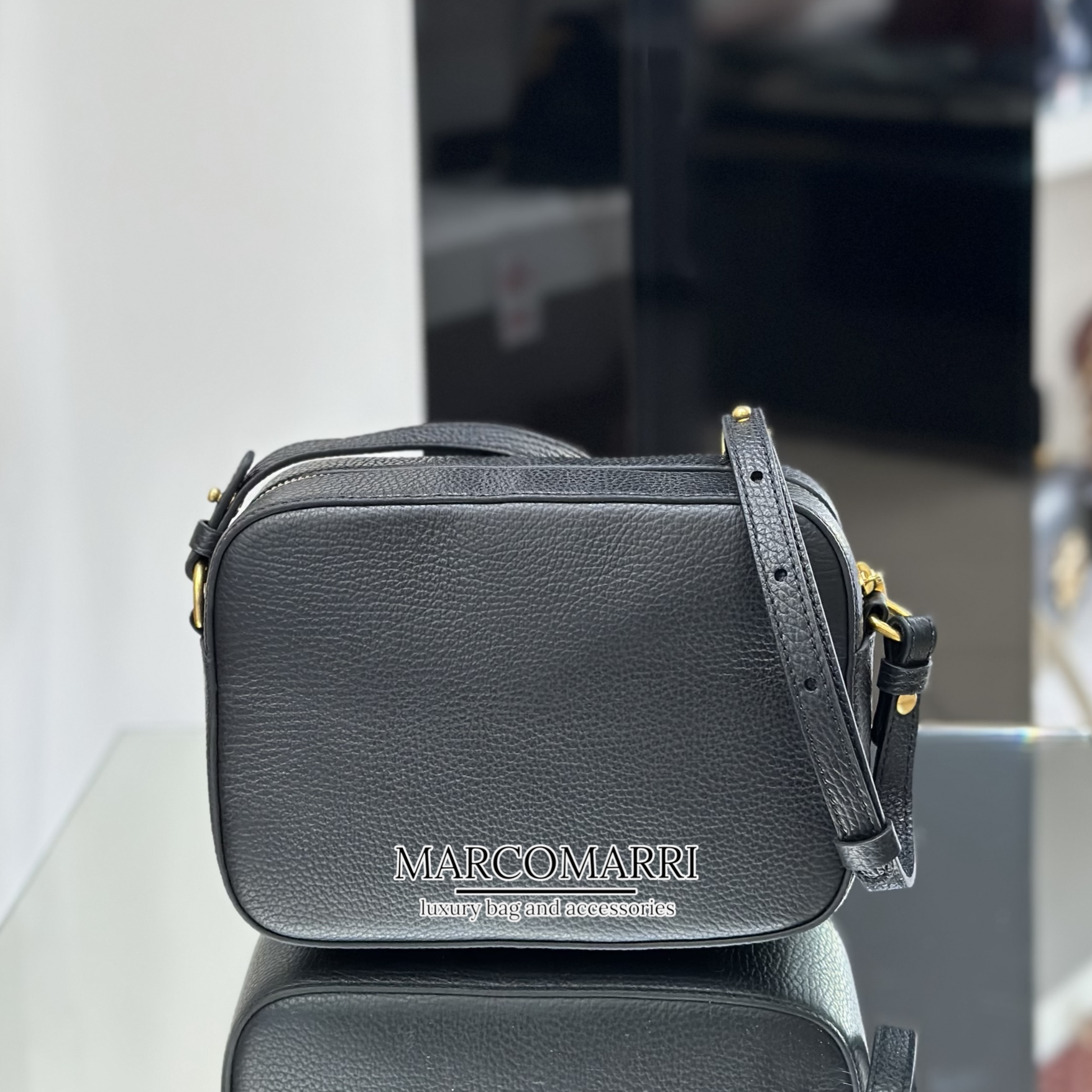 Coccinelle Beat Soft Small black - immagine 4