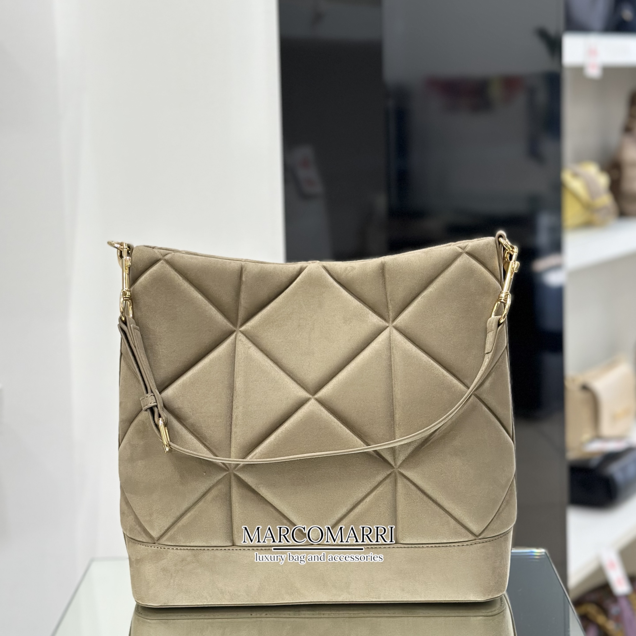 Love Moschino Sacca velour sabbia - immagine 5