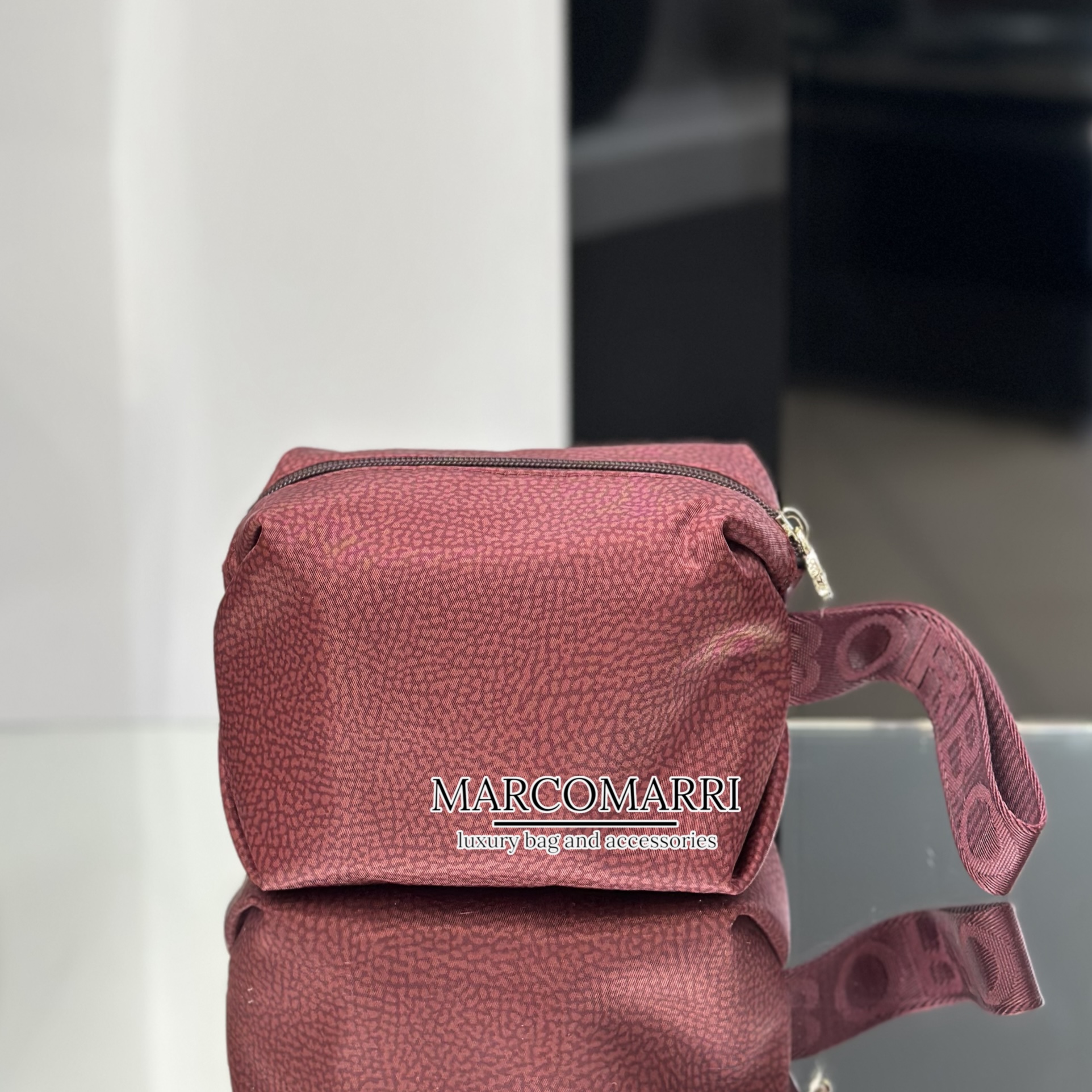 Borbonese Cosmetic case Merlot - immagine 2