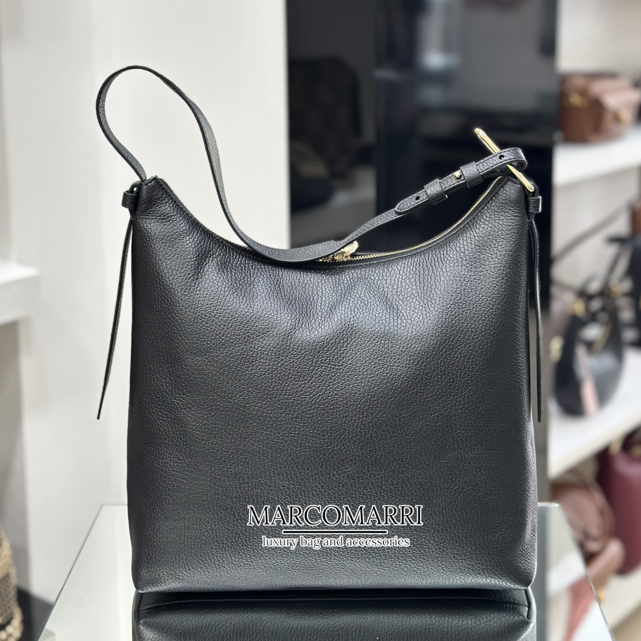 Coccinelle Hobo Malory Black - immagine 3