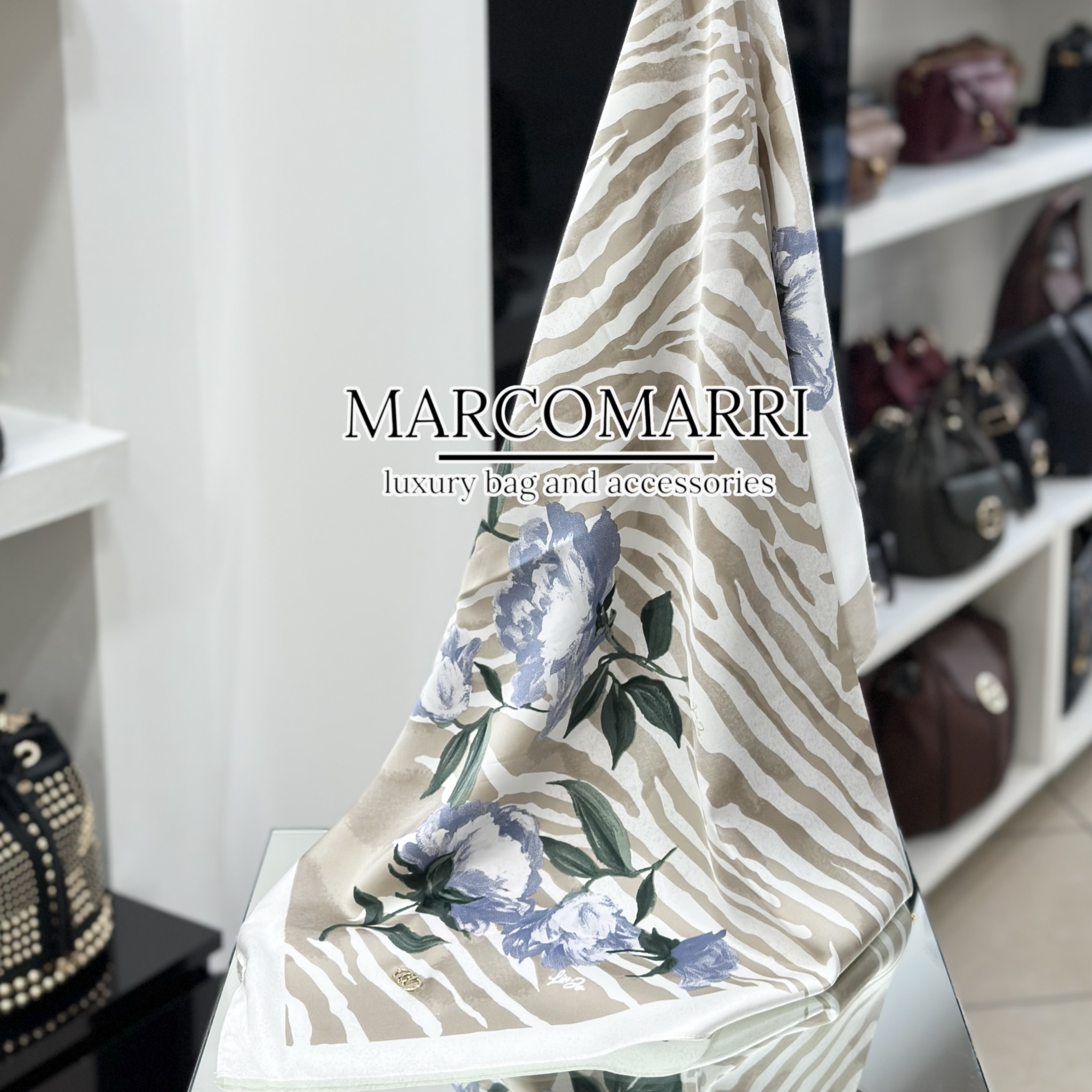 Liu Jo Foulard mix print natural zebra - immagine 3