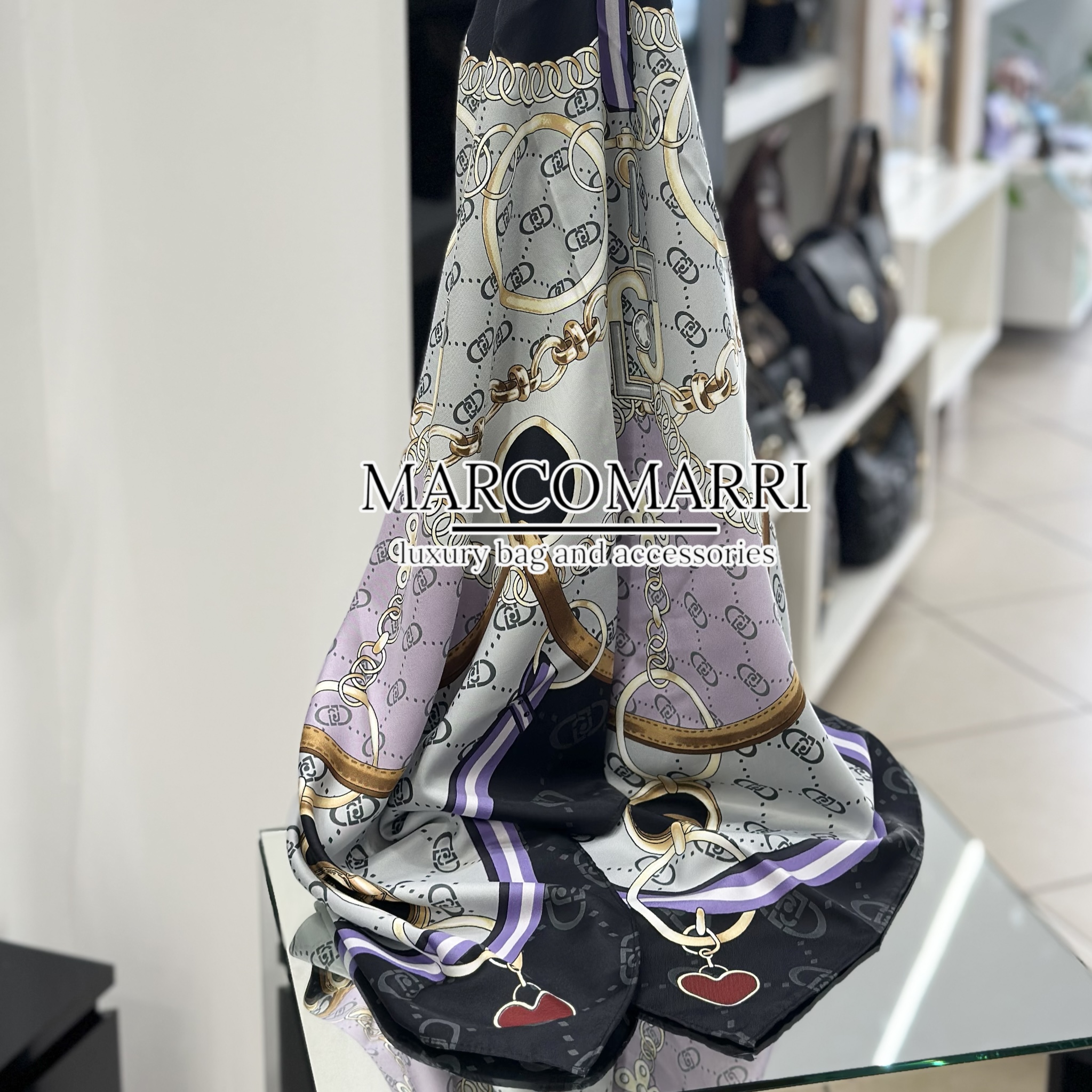 Liu Jo Foulard flower metalware black - immagine 2