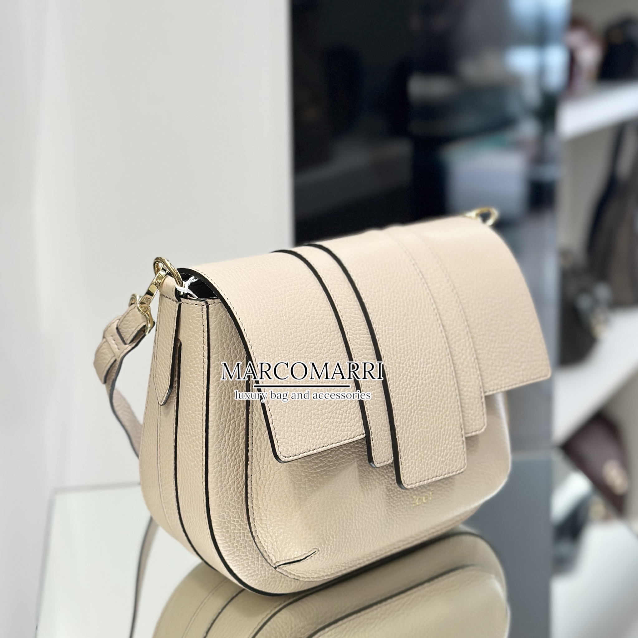 Ioef Billy Tracolla in Pelle Beige - immagine 6