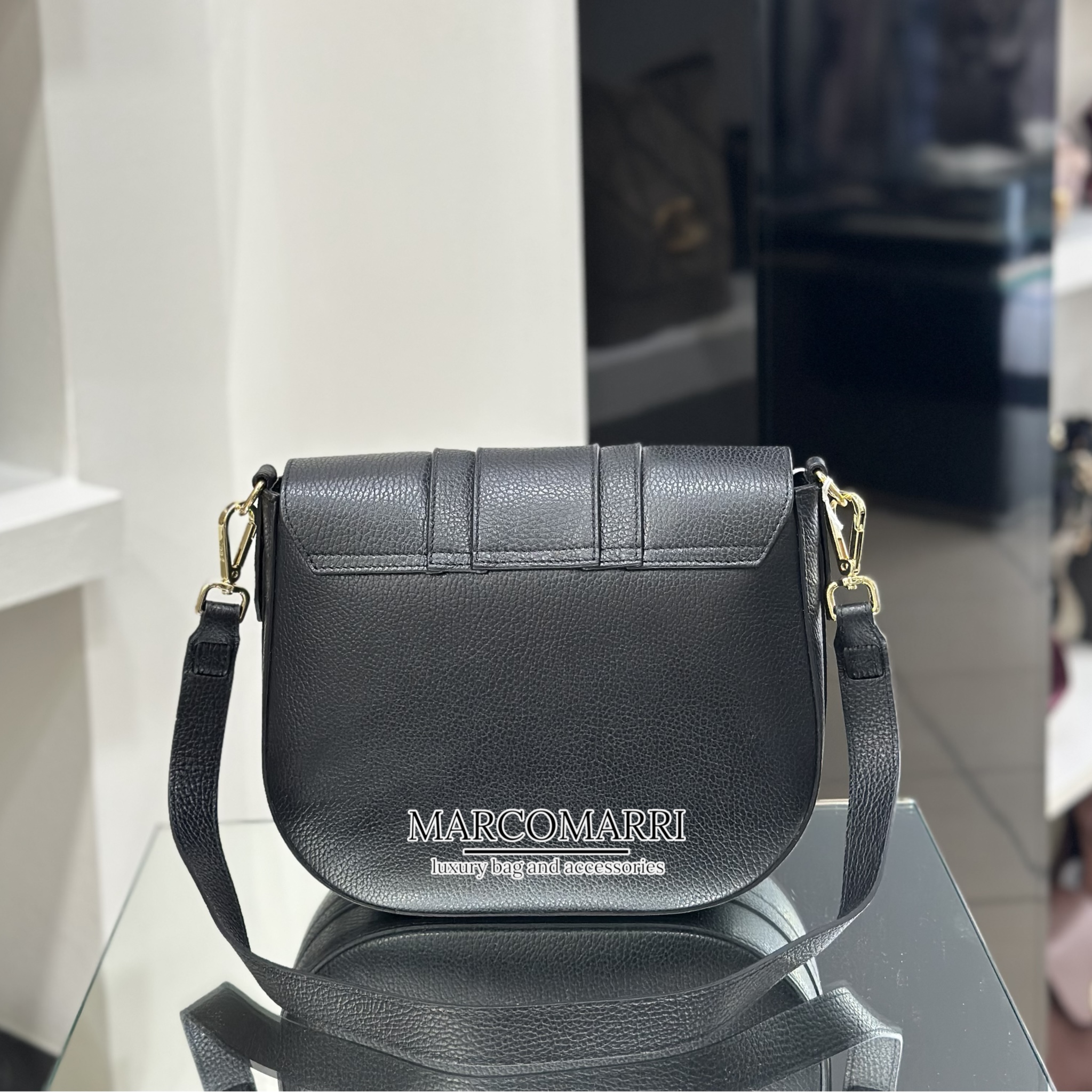 Billy Tracolla in Pelle Black - immagine 5