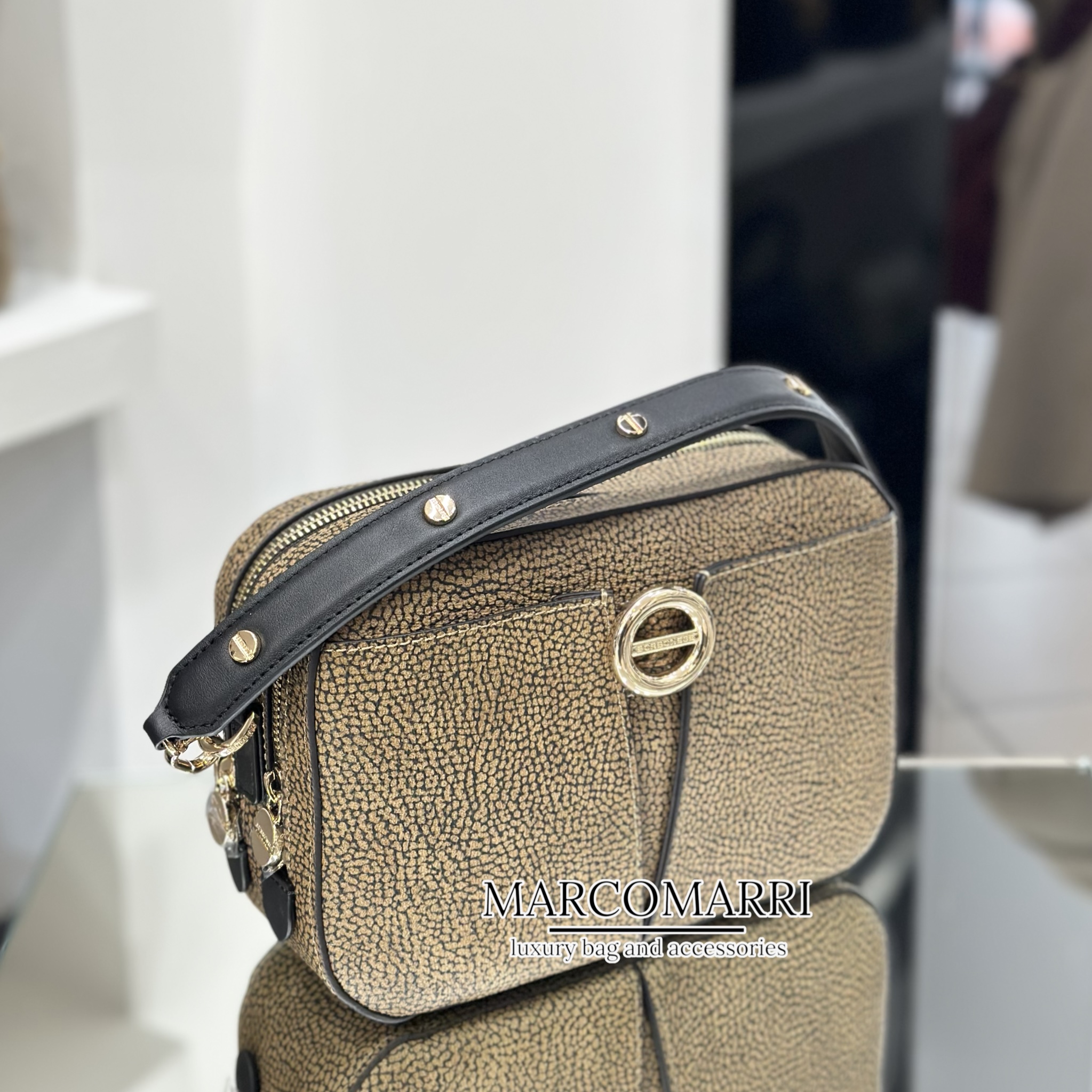 Borbonese Camera case graffiti op classico - immagine 5