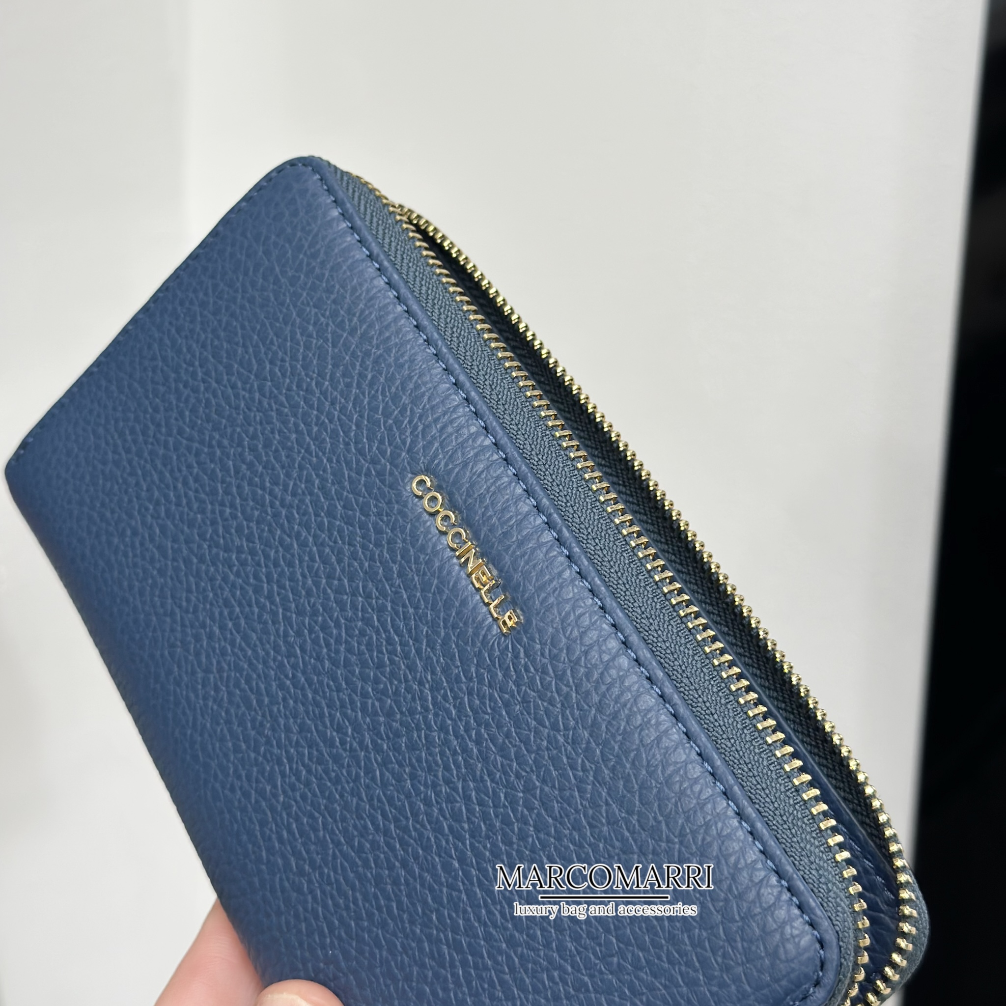 Coccinelle Portafoglio zip Soft Deep blue - immagine 3