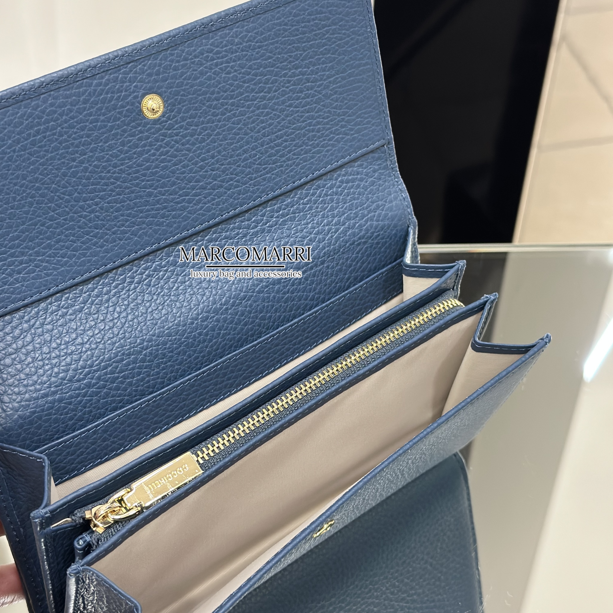 Coccinelle Portafoglio Large Metallic Soft Deep blue - immagine 4