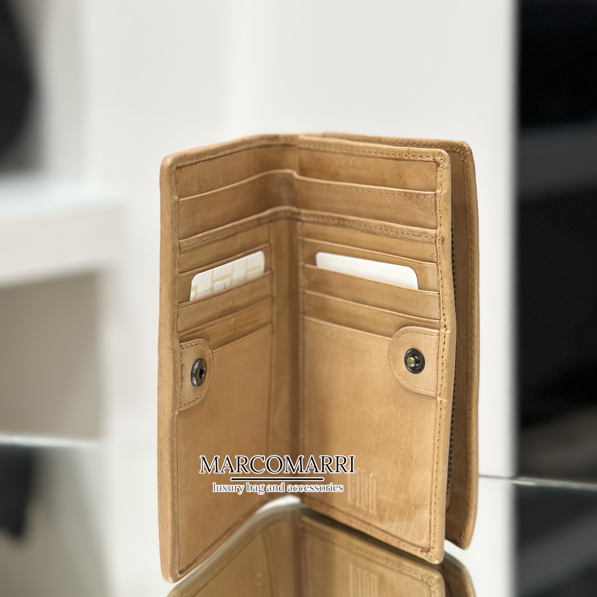 Biba Portafoglio Perkins camel - immagine 5