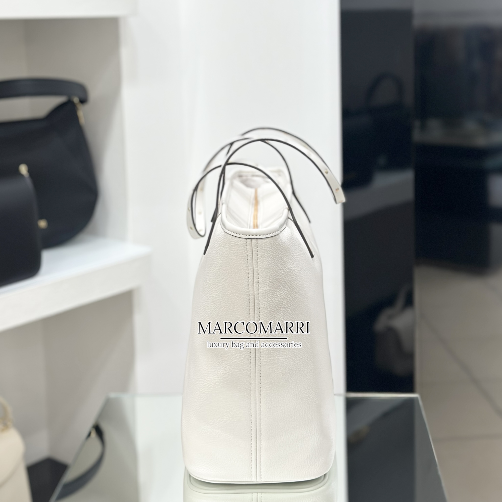 Liu Jo Shopping bag Evrim Media cream - immagine 5