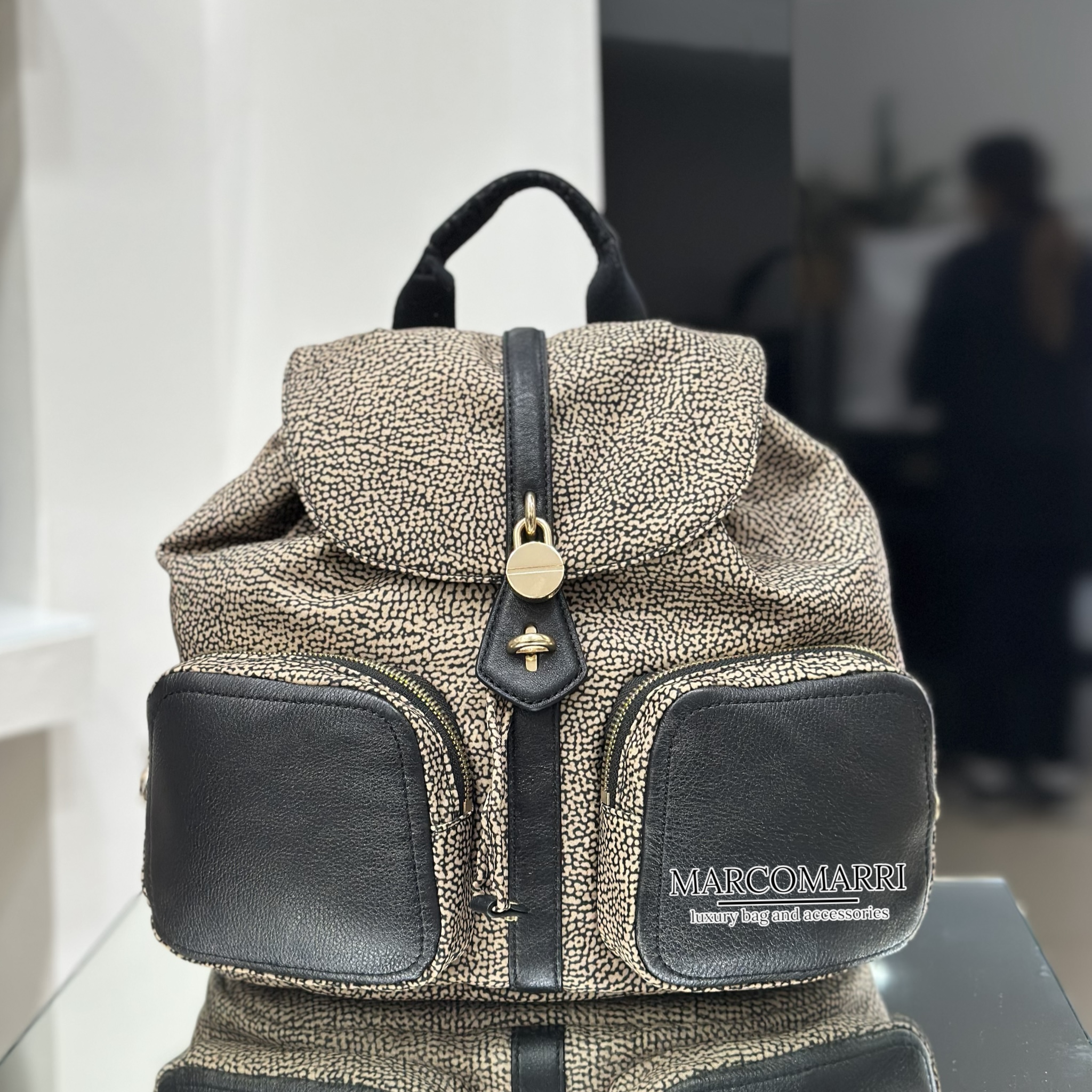 Borbonese zaino borsa op classico perugia Marco Marri pelletteria negozio di borse (4)