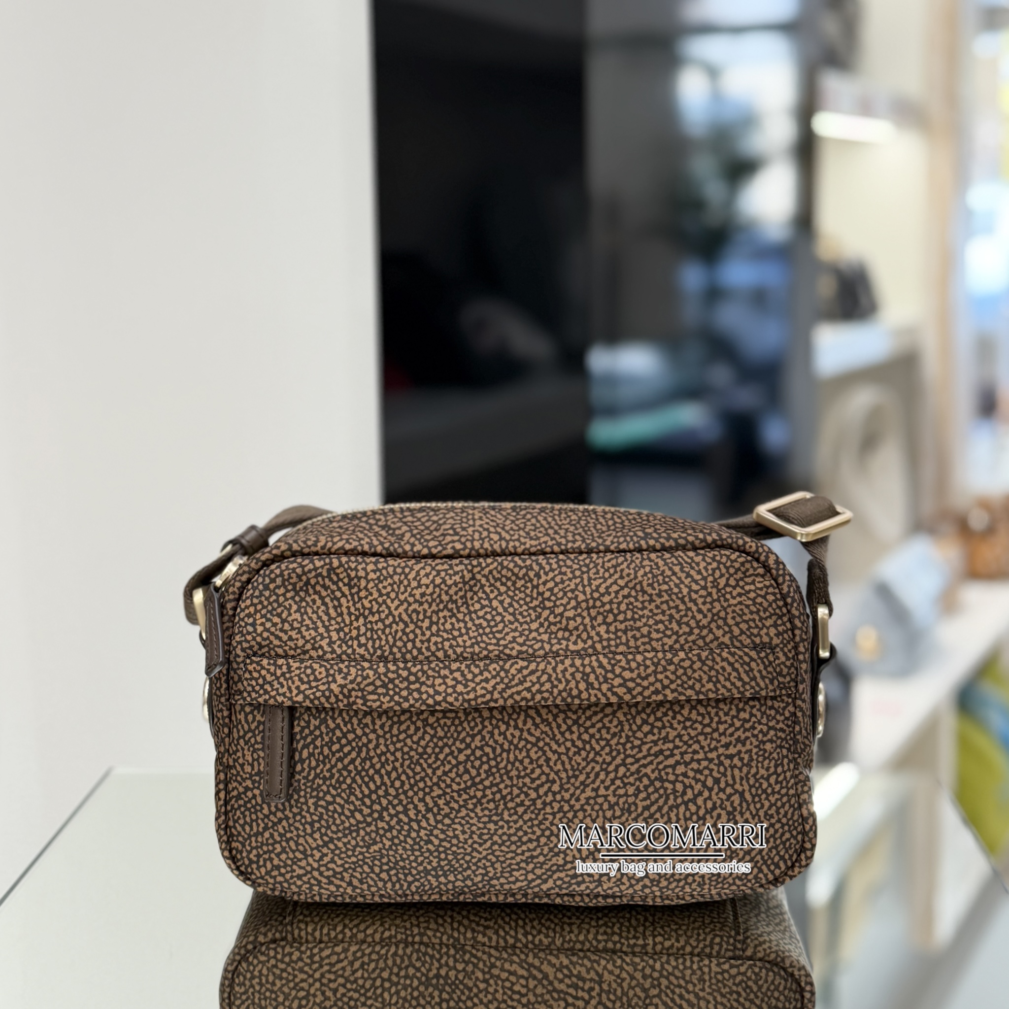 Borbonese borsa a tracolla camera case Marco Marri boutique Ponte San Giovanni, Perugia (7)