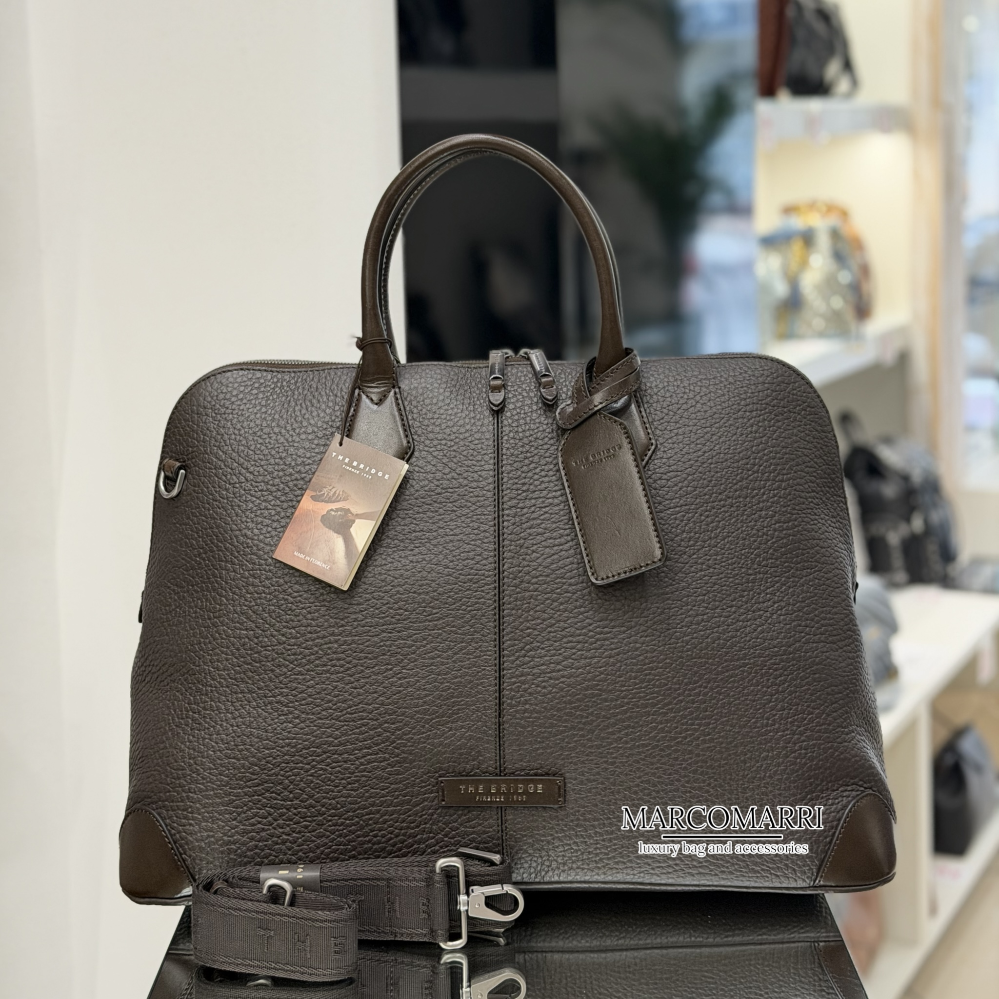 Bridge Bugatti Unisex in Pelle Martellata T.Moro - immagine 3