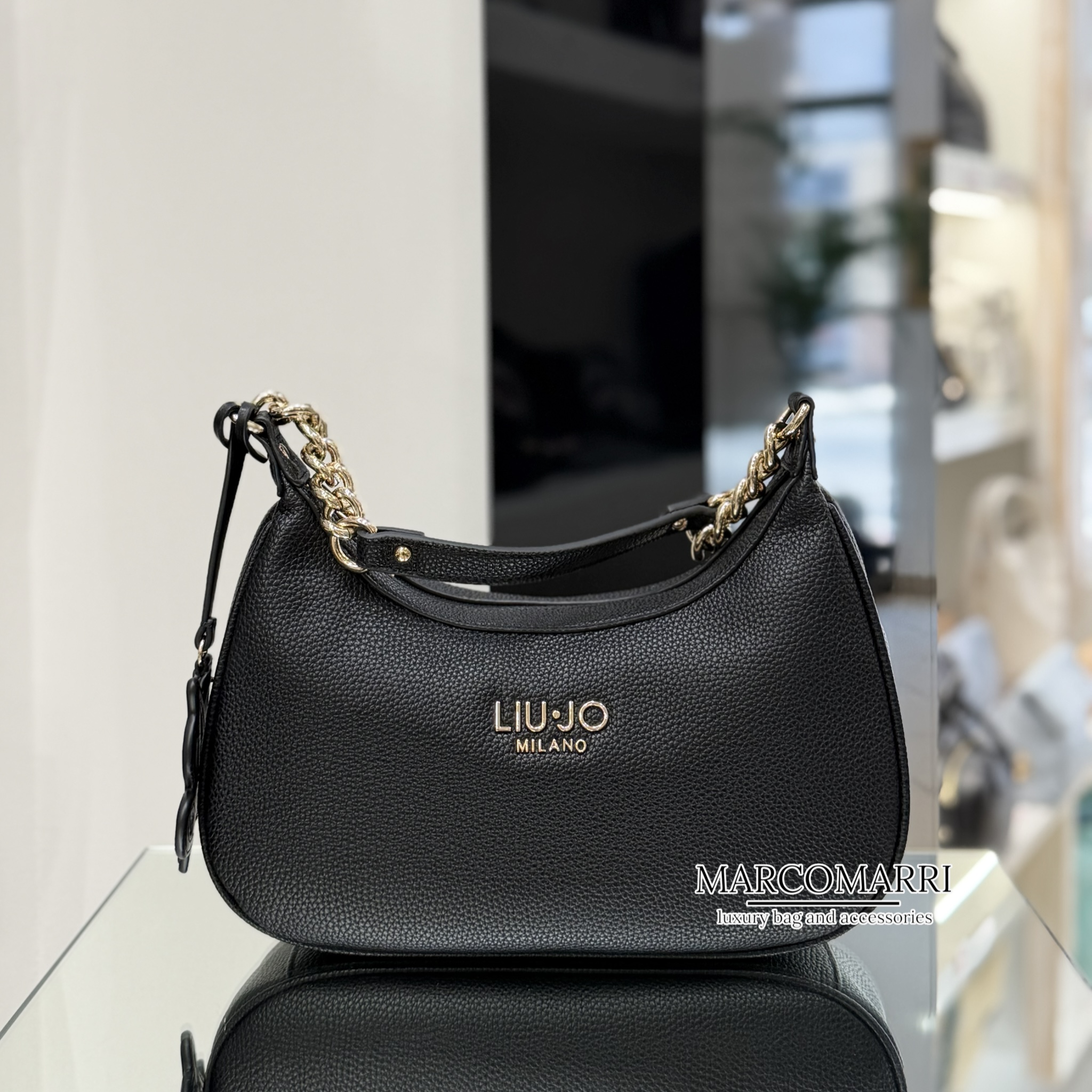 Liu Jo Hobo bag Small Marco Marri pelletteria Ponte San Giovanni, Perugia (6)