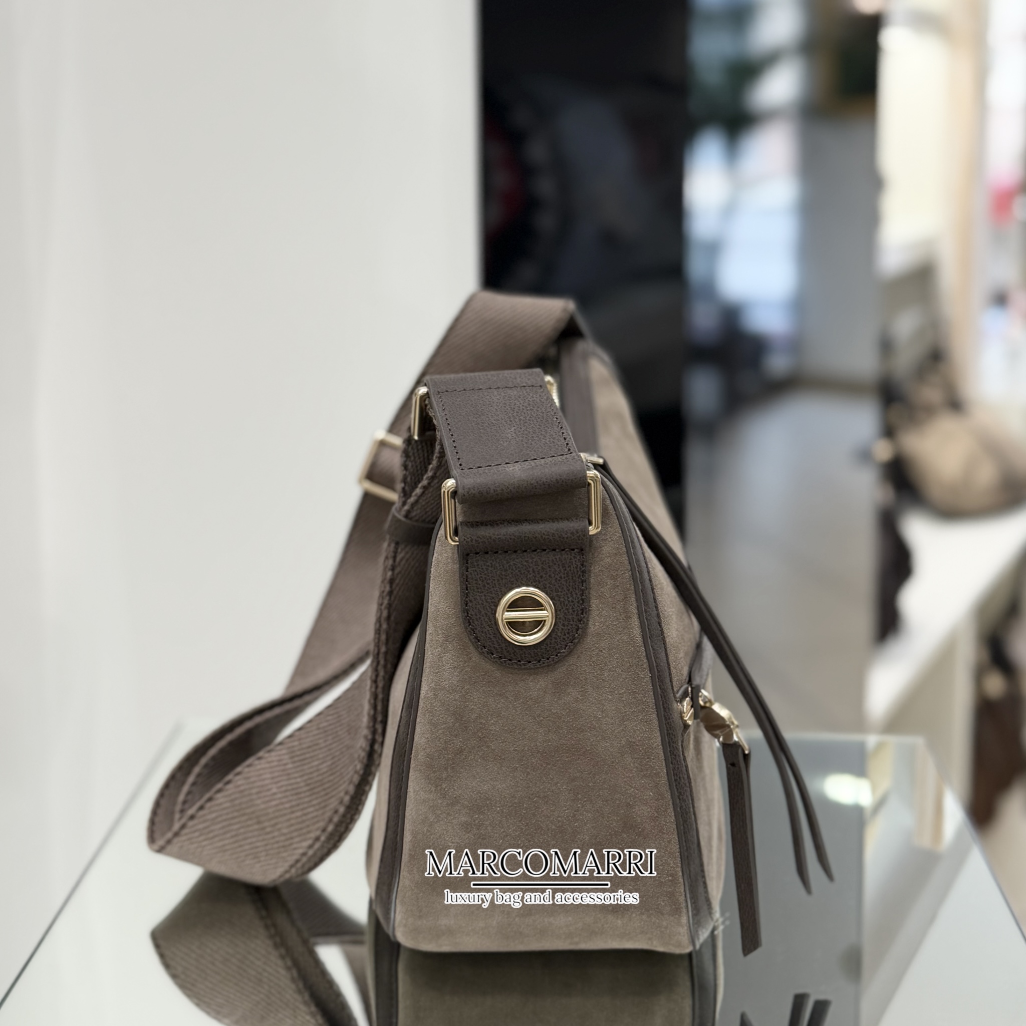 Borbonese Luna Bag Small in pelle scamosciata grey/cacao - immagine 4