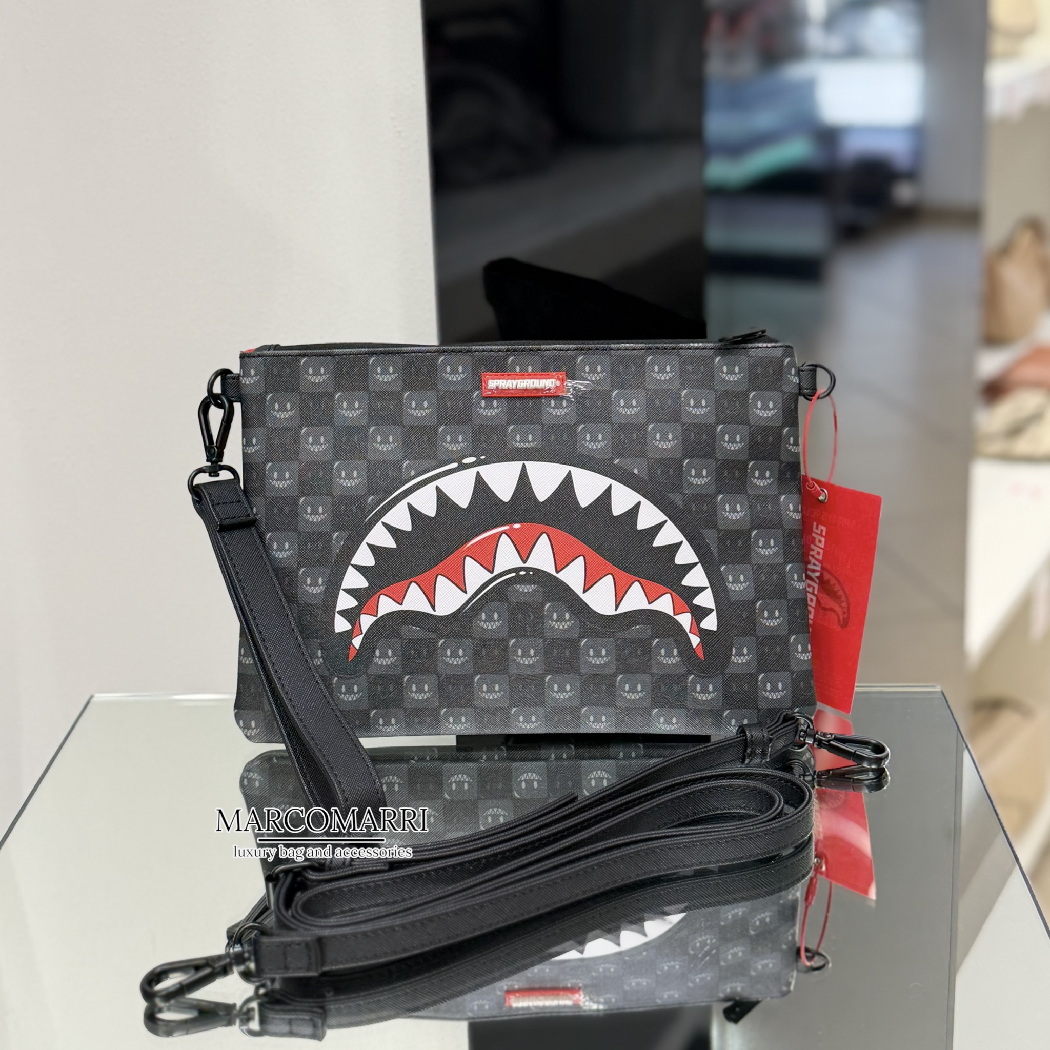 Sprayground pochette Marri negozio di borse e accessori Ponte San Giovanni, Perugia (4)