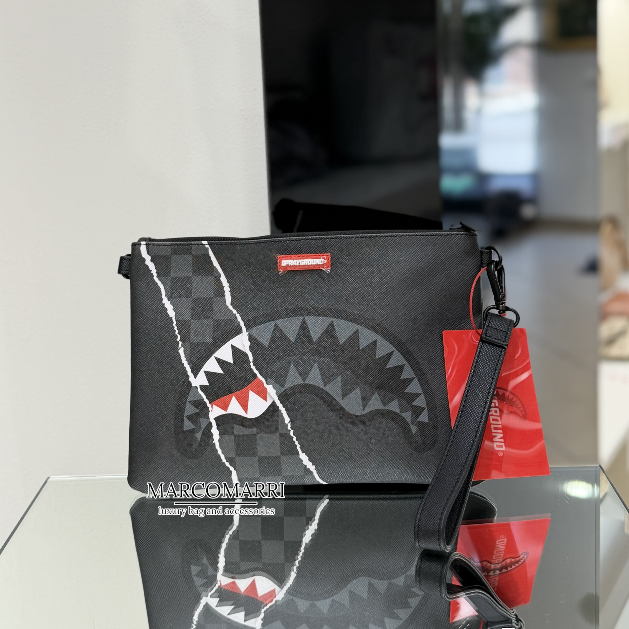 Sprayground Pochette Centre Rip Revealing Grey Chack