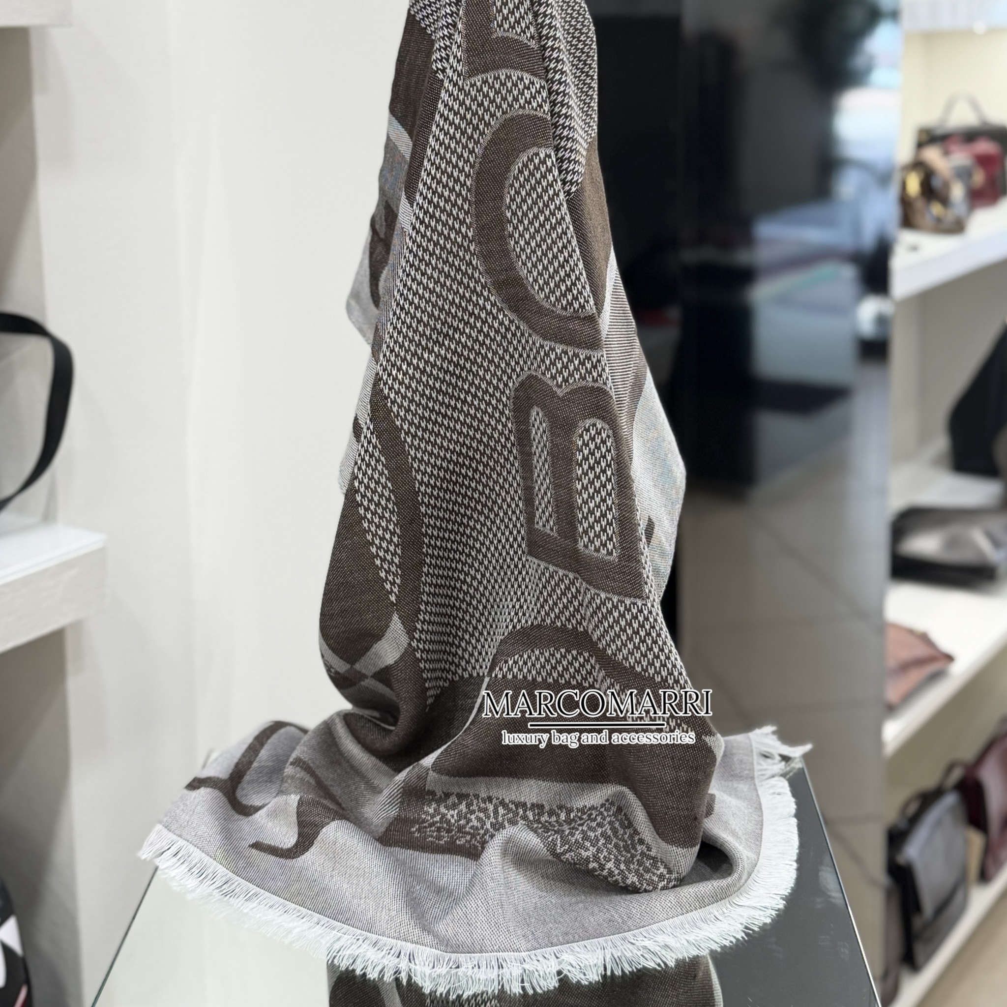 Borbonese sciarpa logata chocolate - immagine 2